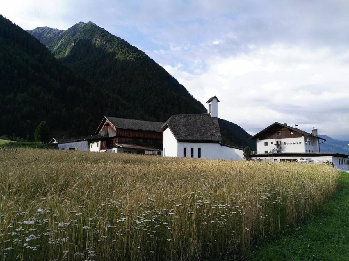 Lesacherhof Kals am Grossglockner Exterior foto
